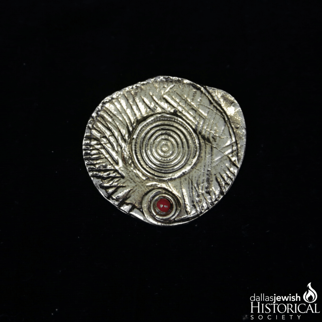 Jean David Brooch – 1977